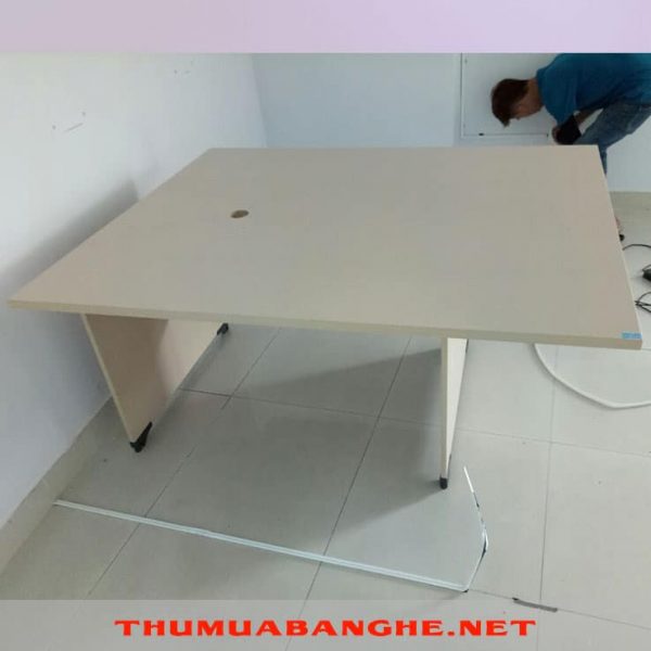 Thanh Lý Bàn Họp Fami 1m2 x 1m6 -1