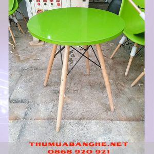 Thanh Lý Bộ Bàn Ghế Cafe Eames Chân Gỗ 4