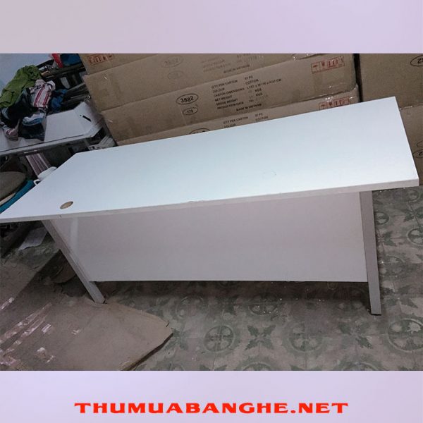 Thanh Lý Bàn Trưởng Phòng 1m8 Chân Sắt -1