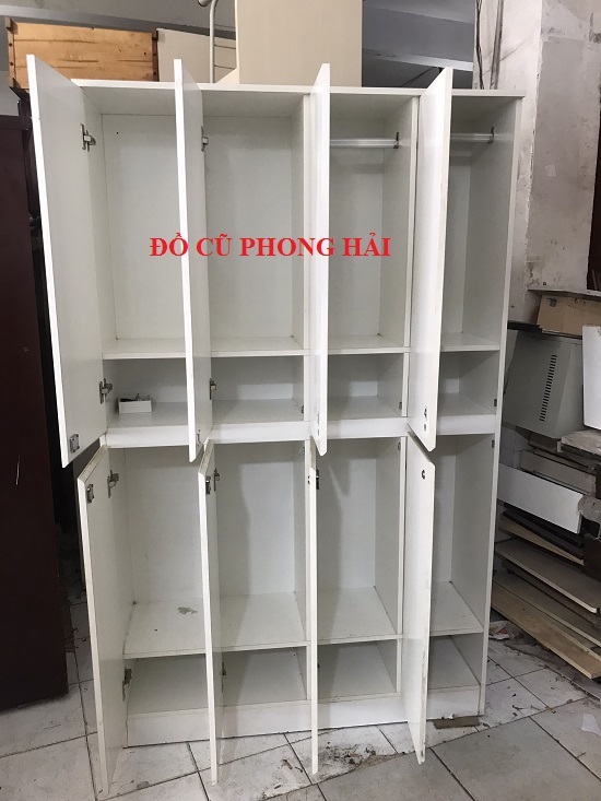 Tủ gỗ 4 buồng màu trắng mới 90% tu-hs Tủ gỗ 4 buồng màu trắng mới 90%