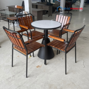 14-1-300x300 TOP 7 Cửa Hàng Thu Mua Thanh Lý Bàn Ghế Cũ Biên Hòa Uy Tín  