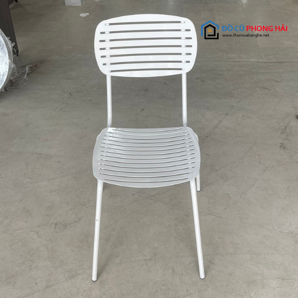 Thanh Lý Bộ Bàn Ghế Cafe Khung Sắt Trắng Hàng Tồn Kho 7-5 Thanh Lý Bộ Bàn Ghế Cafe Khung Sắt Trắng Hàng Tồn Kho