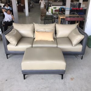 Thanh Lý Sofa Băng Bọc Da Gác Chân Sang Trọng 2 Thanh Lý Sofa Băng Bọc Da Gác Chân Sang Trọng 6