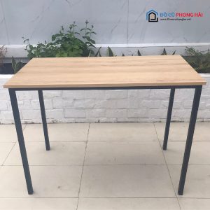 Thanh Lý Bàn Làm Việc Khung Sắt 1M-1M2 Tồn Kho Giá Rẻ 9 Thanh Lý Bàn Làm Việc Khung Sắt 1M-1M2 Tồn Kho Giá Rẻ 19