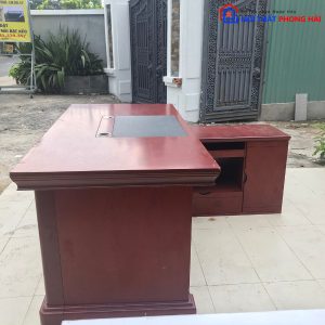 Thanh Lý Bàn Giám Đốc 1M6 Cũ Sang Trọng Giá Tốt 2 Thanh Lý Bàn Giám Đốc 1M6 Cũ Sang Trọng Giá Tốt 5