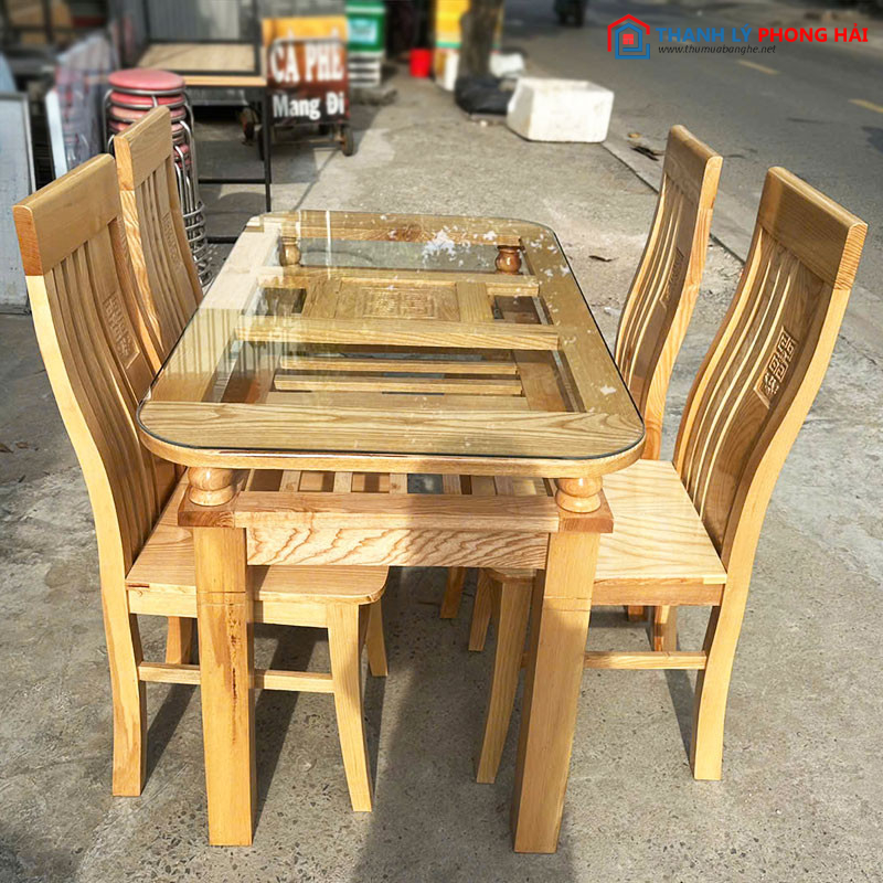 Thanh Lý Bộ Bàn Ăn 4 Ghế Gỗ Sồi Tồn Kho Giá Tốt Thanh Lý Bộ Bàn Ăn 4 Ghế Gỗ Sồi Tồn Kho Giá Tốt