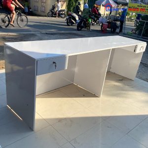 Thanh Lý Bàn Quầy Lễ Tân Vàng Trắng 2M4 Cũ Giá Tốt 2 Thanh Lý Bàn Quầy Lễ Tân Vàng Trắng 2M4 Cũ Giá Tốt 5