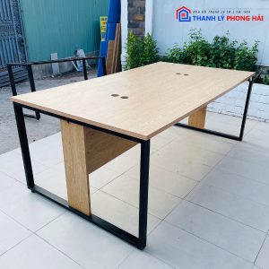 Thanh Lý Bàn Họp Chân Sắt Có Vách Ngăn 2M Cũ Giá Tốt 5