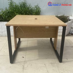 Thanh Lý Bàn Làm Việc Chân Sắt Hình Vuông 1M Cũ Giá Tốt 5