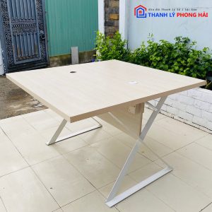 Thanh Lý Bàn Làm Việc 1M2 Có Bửng Giữa Cũ Giá Tốt 2 Thanh Lý Bàn Làm Việc 1M2 Có Bửng Giữa Cũ Giá Tốt 5