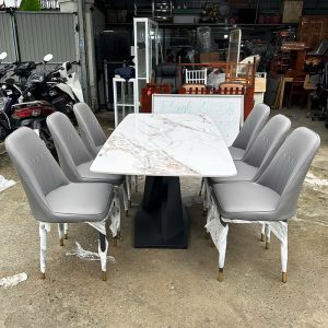 Bộ Bàn Ăn 1m6 Mặt Đá Chân Sắt Chữ X Mới 99%