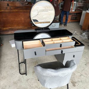 Thanh Lý Bàn Phấn Thông Minh Tồn Kho (Nhiều Màu) 4 Thanh Lý Bàn Phấn Thông Minh Tồn Kho (Nhiều Màu)