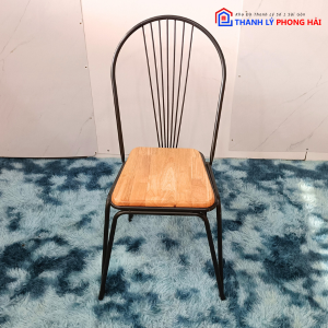 Thanh Lý Bộ Bàn Ghế Cafe Khung Sắt Mặt Gỗ Tồn Kho Giá Tốt 5