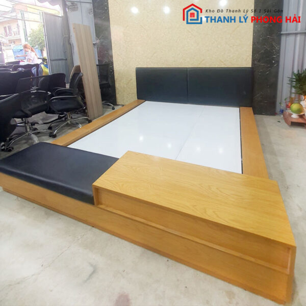 Giường Gỗ 2M2 Đầu Đuôi Bọc Nệm (Phủ Bì) Cũ Giá Rẻ 5