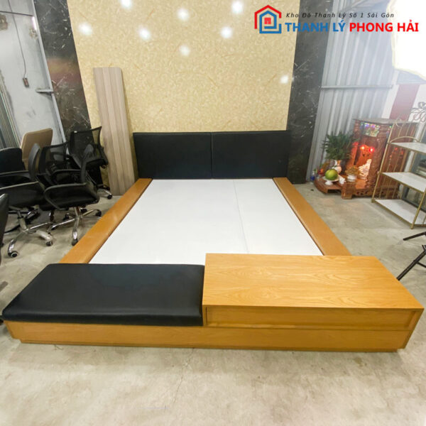 Giường Gỗ 2M2 Đầu Đuôi Bọc Nệm (Phủ Bì) Cũ Giá Rẻ 3