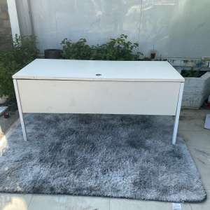 Bàn làm việc 1m6x70cm cũ 8