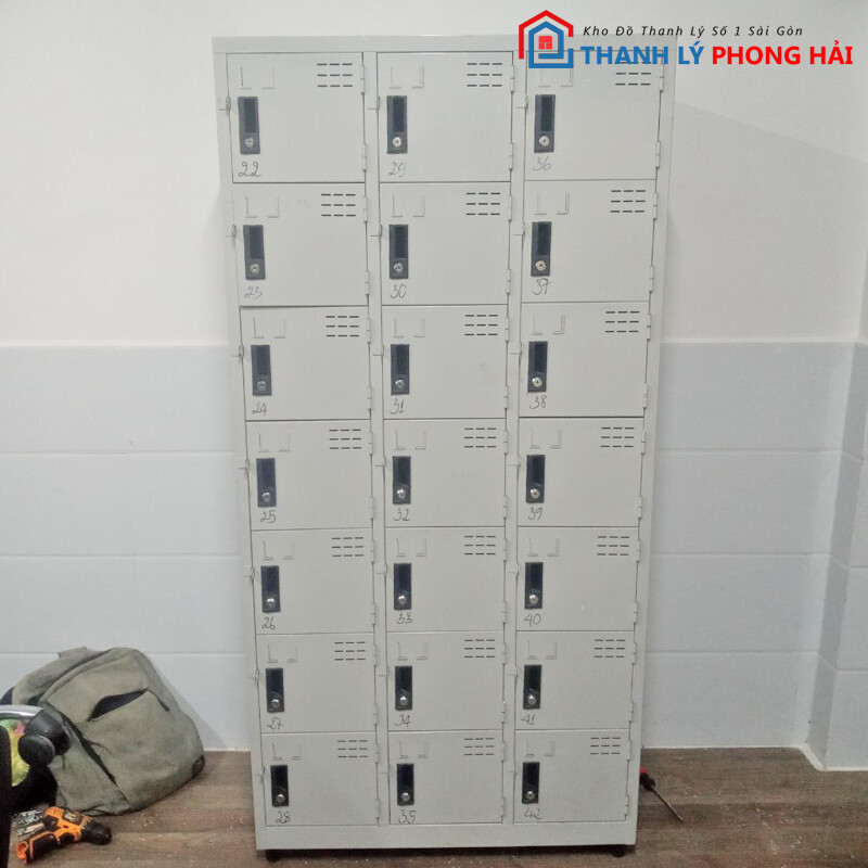 Tủ Locker Sắt 21 Ngăn Cũ Giá Rẻ   tu-locker-cu-3-1 Tủ Locker Sắt 21 Ngăn Cũ Giá Rẻ