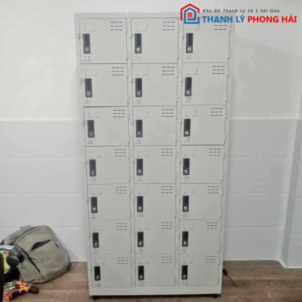 Tủ Locker Sắt 21 Ngăn Cũ Giá Rẻ 3