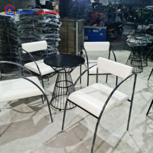 ghe-cafe-cao-cap-khung-sat-1