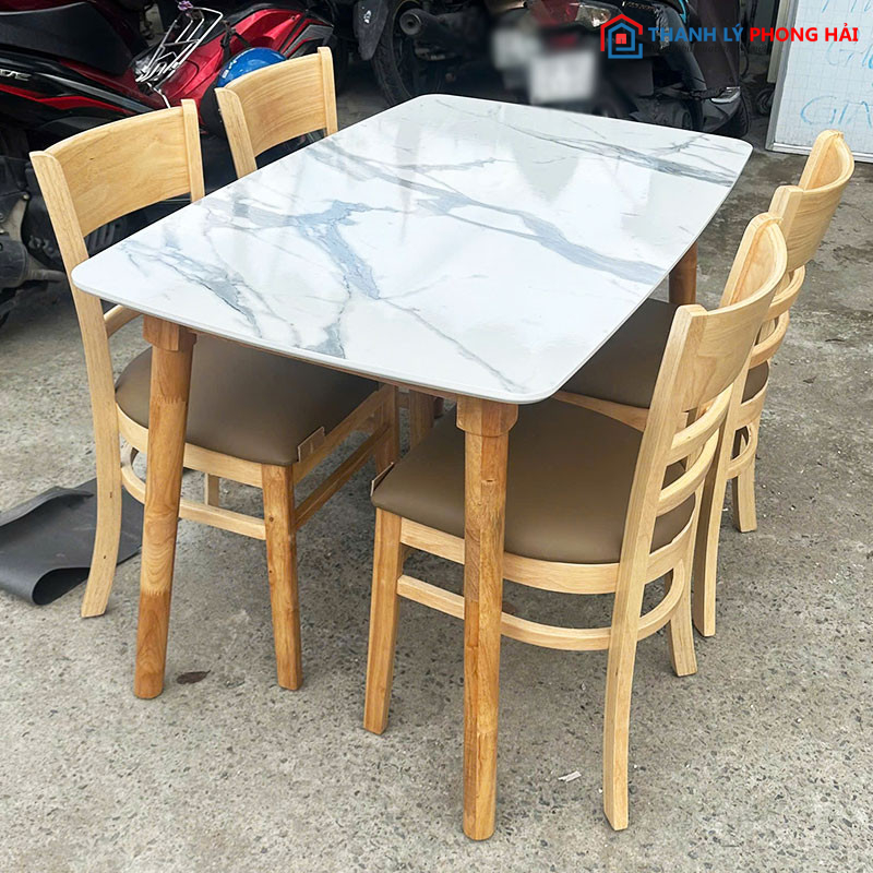 Thanh Lý Bộ Bàn Ăn Cabin Mặt Giả Đá Đẹp Mới 99%   thanh-ly-bo-ban-an-cabin-mat-gia-da-dep-moi-99-1 Thanh Lý Bộ Bàn Ăn Cabin Mặt Giả Đá Đẹp Mới 99%
