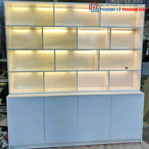 thanh ly tu trung bay