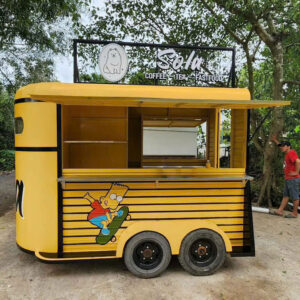 Mẫu kiot bán cafe di động tông vàng