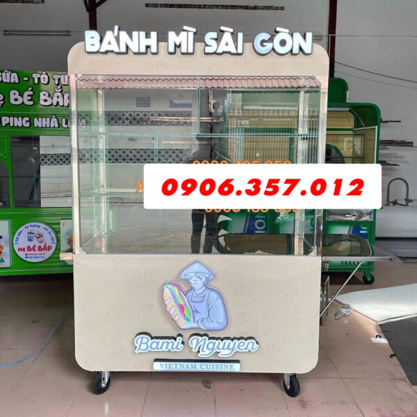 Xe bán bánh mì Sài Gòn