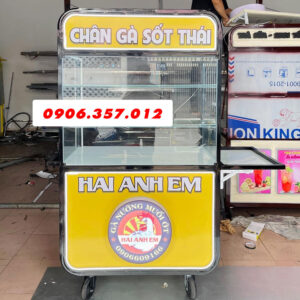 Xe bán chân gà sốt thái