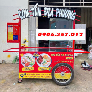 Xe bán cơm tấm địa phương