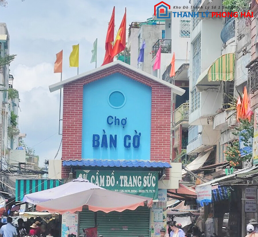 cho-thanh-ly-do-cu-sai-gon-2 Top 10 Chợ Thanh Lý Đồ Cũ Nhộn Nhịp Đa Dạng Sản Phẩm Nhất Tại Tphcm  