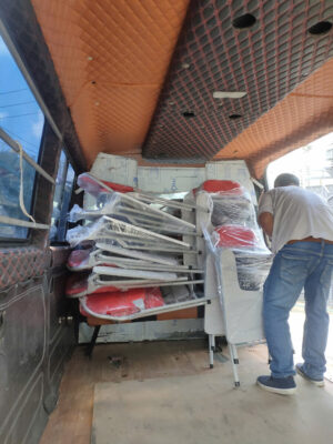 thu-mua-ban-ghe-quan-cafe-hcm-1-300x400 Địa chỉ thu mua bàn ghế quán cafe cũ giá cao tại TPHCM  