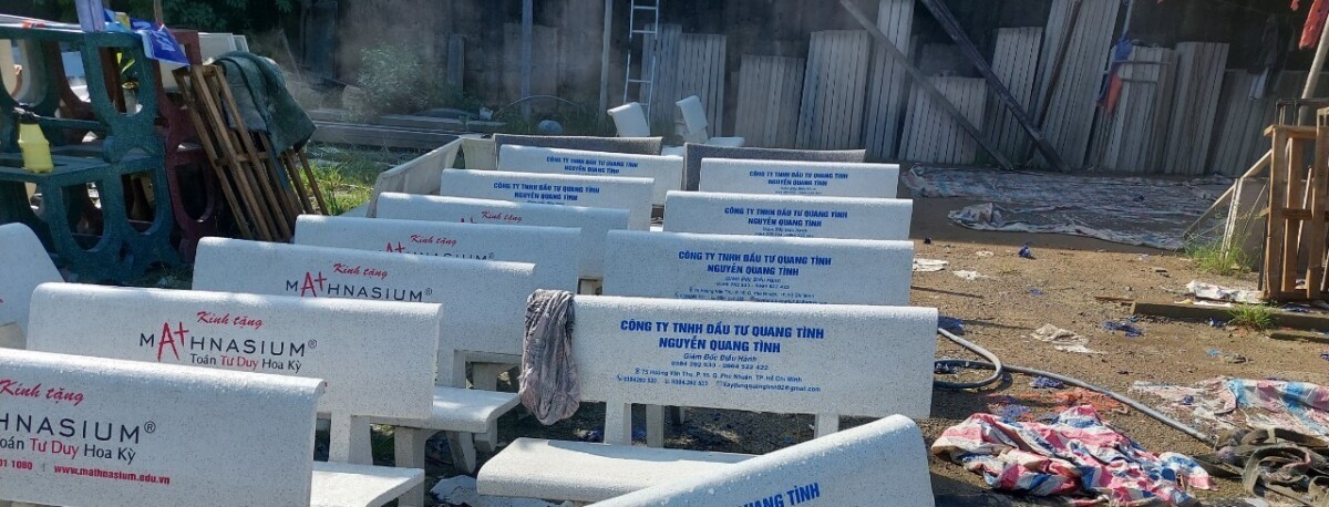 ghe-da-quan-long TOP 7 Cửa Hàng Mua Bán Thanh Lý Bàn Ghế Đá Uy Tín Tại TP.HCM  