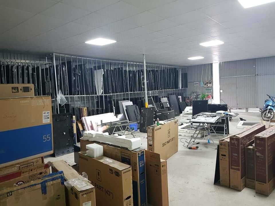 Địa Chỉ Thu Mua Tivi Cũ Giá Cao Uy Tín Tại TPHCM thu-mua-tivi Địa Chỉ Thu Mua Tivi Cũ Giá Cao Uy Tín Tại TPHCM