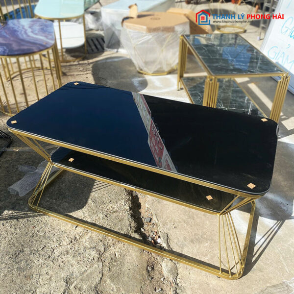 Bàn Sofa Kính Đen 2 Tầng Chân Sắt 1m Mới 99%