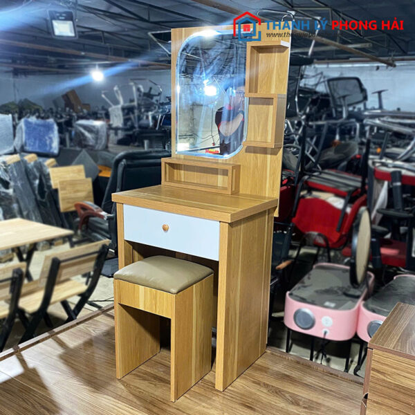 Bàn Trang Điểm MDF Màu Vàng Gỗ 60cm Mới 99%