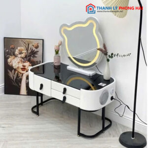 Thanh Lý Bàn Trang Điểm Bệt Nhiều Màu Mới 99% 2 Thanh Lý Bàn Trang Điểm Bệt Nhiều Màu Mới 99%