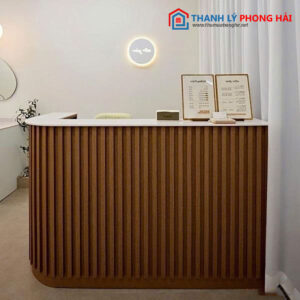 Thanh Lý Quầy Lễ Tân Gỗ MDF Hiện Đại Mới 99%