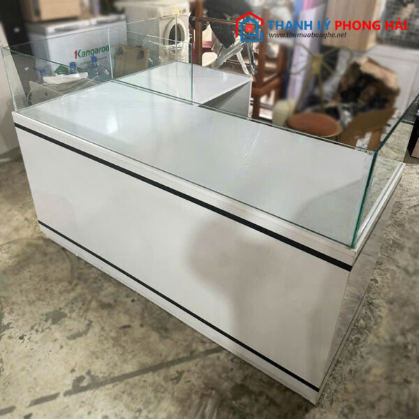 Thanh Lý Quầy Lễ Tân Phối Kính Bền Đẹp Mới 99%