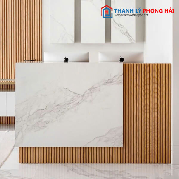 Thanh Lý Quầy Thu Ngân Bằng Gỗ MDF Mới 99%