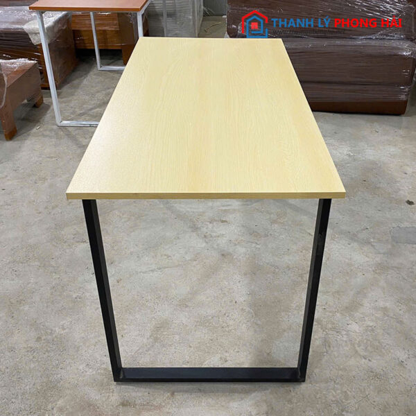 Thanh Lý Bàn Làm Việc Chân Sắt Mặt MDF 1m2x60 Mới 99%