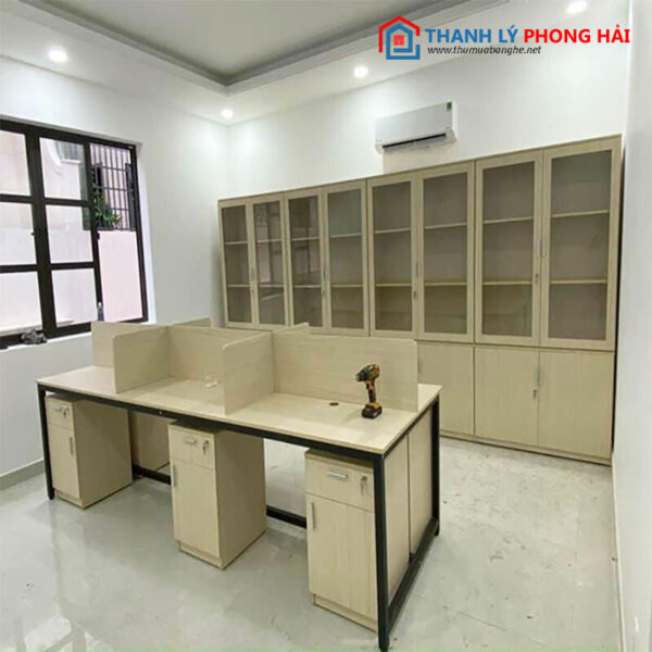 Thanh Lý Tủ Hồ Sơ Gỗ MDF Cánh Kính Mới 99%