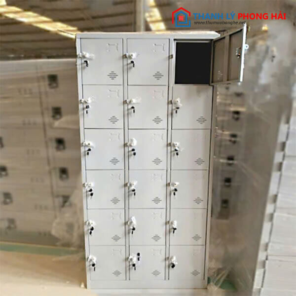Thanh Lý Tủ Locker Sắt 18 Ngăn Mới 99%