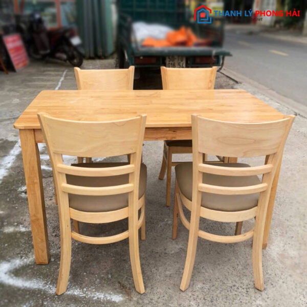 Thanh Lý Bộ Bàn Ăn Gỗ Tự Nhiên Kèm 4 Ghế Đệm Simili Mới 99%
