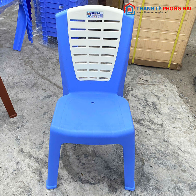 ghe-nhua-quy-phuc-nau-xanh-moi-99-4 Ghế Nhựa Qui Phúc Nâu Và Xanh Mới 99%  