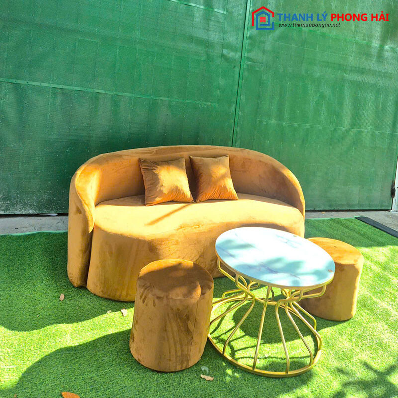 Bộ Sofa Cong Kèm Bàn Sang Trọng (Nhiều Mẫu) Mới 99% bo-sofa-cong-kem-ban-sang-trong-4 Bộ Sofa Cong Kèm Bàn Sang Trọng (Nhiều Mẫu) Mới 99%