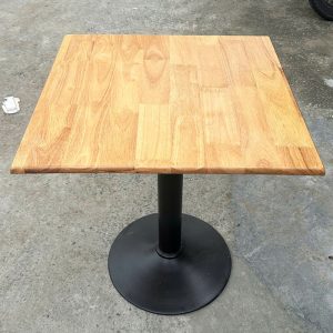 Bàn Cafe 60cm Mặt Gỗ Vuông Chân Sắt Mới 99%