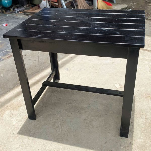Bàn Cafe 80cm Bằng Gỗ Màu Đen Mới 99%