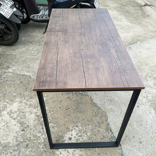Bàn Làm Việc Chân Chữ U 1m2 Mới 99% (Nhiều Màu)