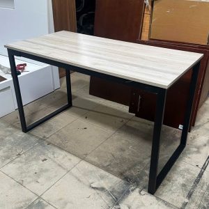 Bàn Làm Việc Chân Chữ U 1m2 Mới 99% (Nhiều Màu)