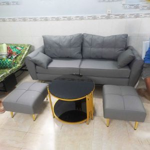 Bộ Sofa Da Màu Xám Kèm 2 Đôn Vuông Và Bàn Trà Mới 99%